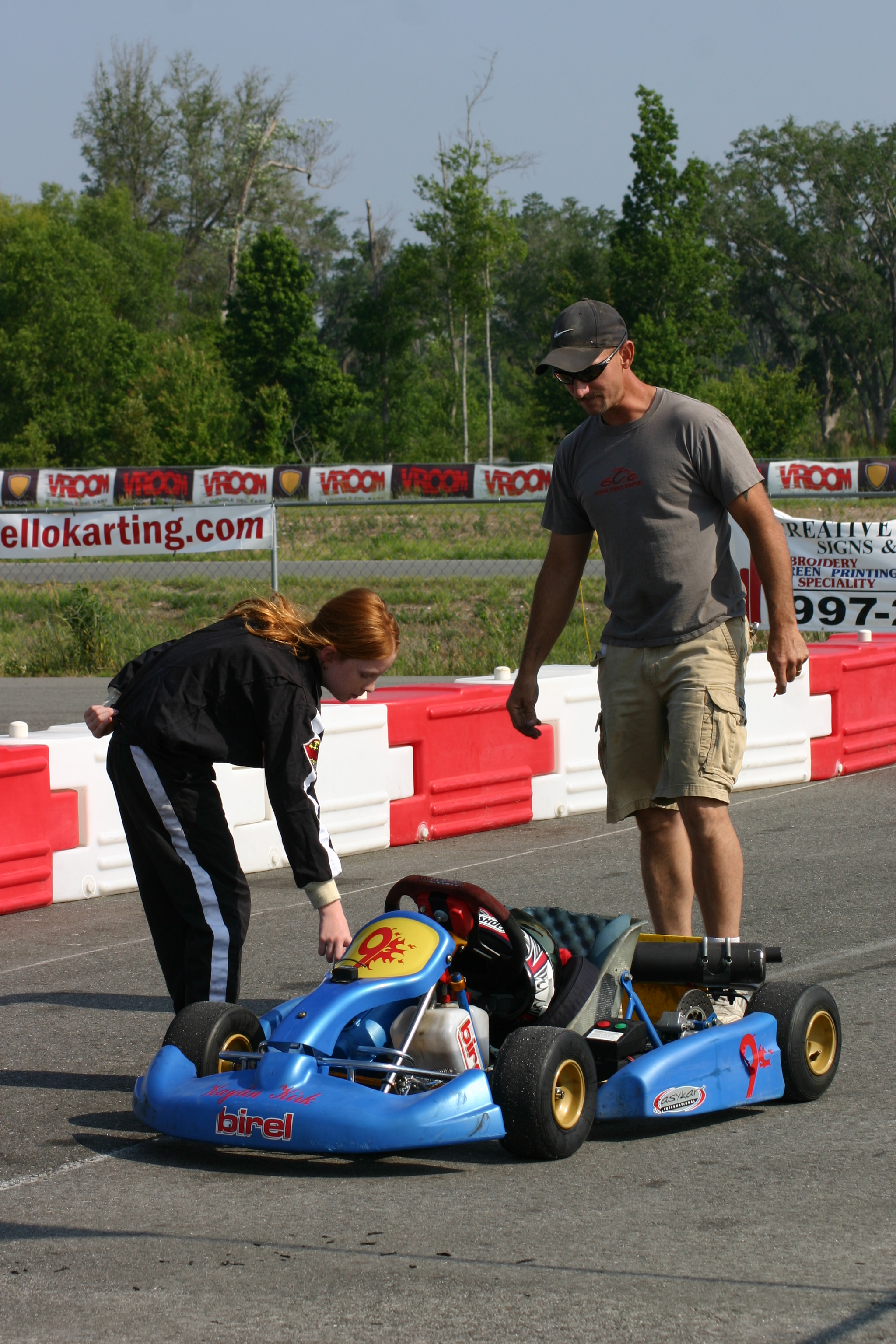 race002.jpg